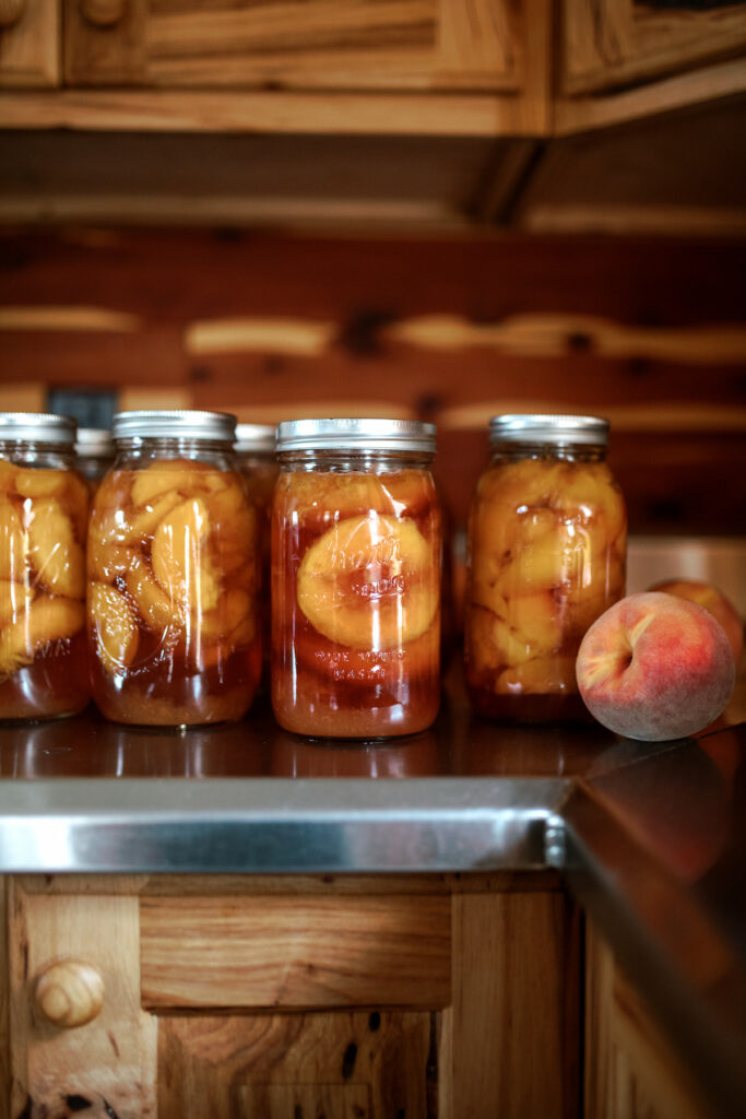 Canning Peaches