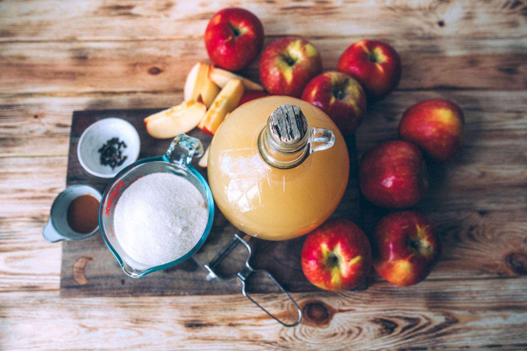 Ingredients for Applesauce