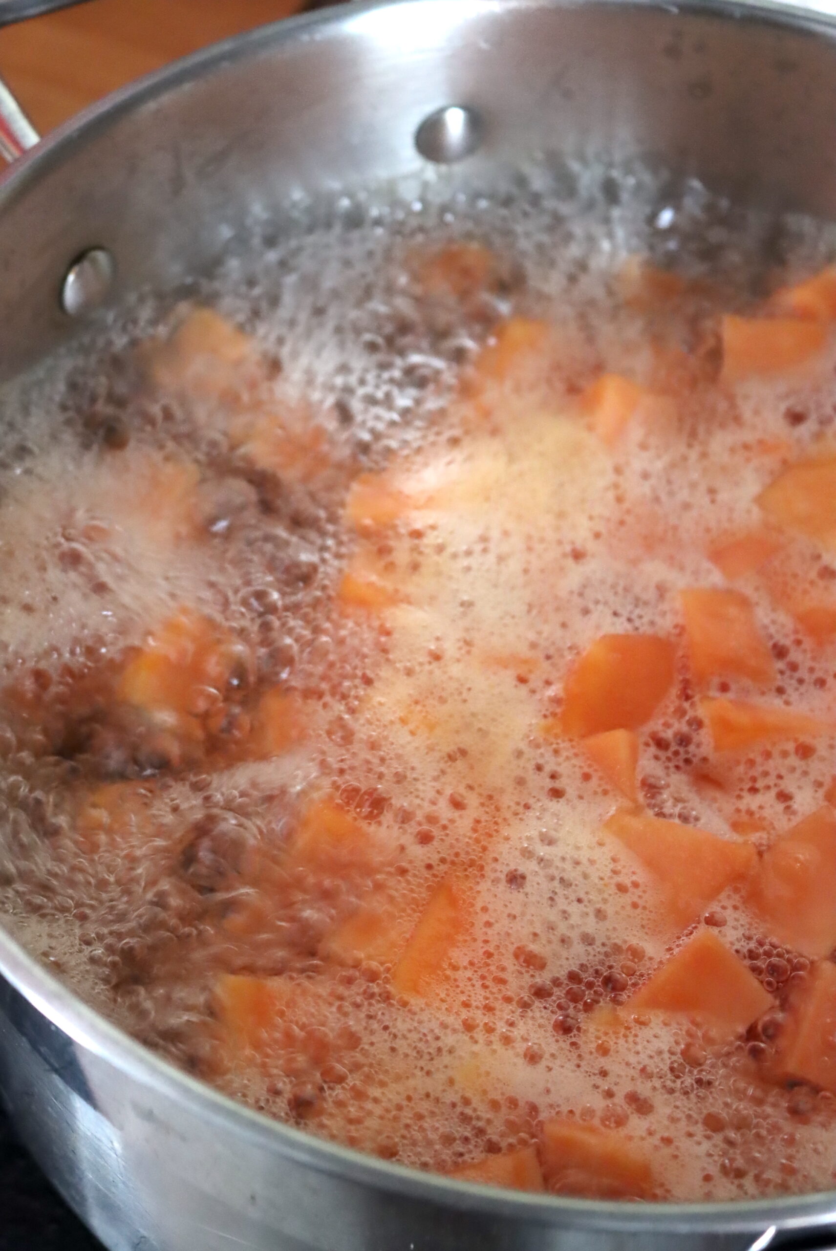 Blanching Papaya for Canning
