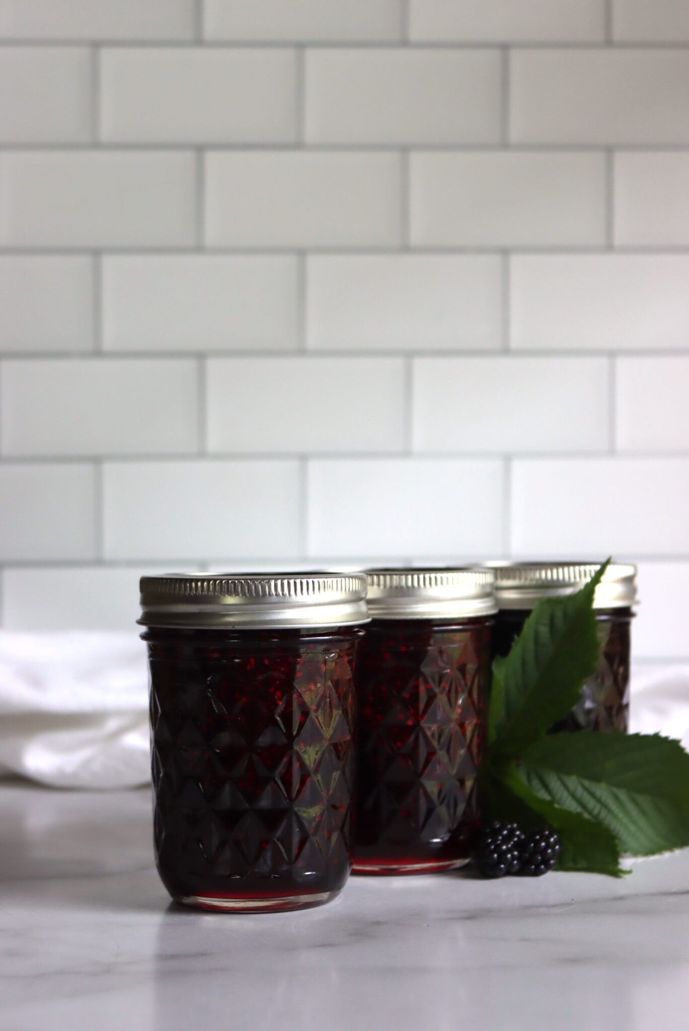 Old Fashioned Blackberry Jam (No Added Pectin) - Creative Canning