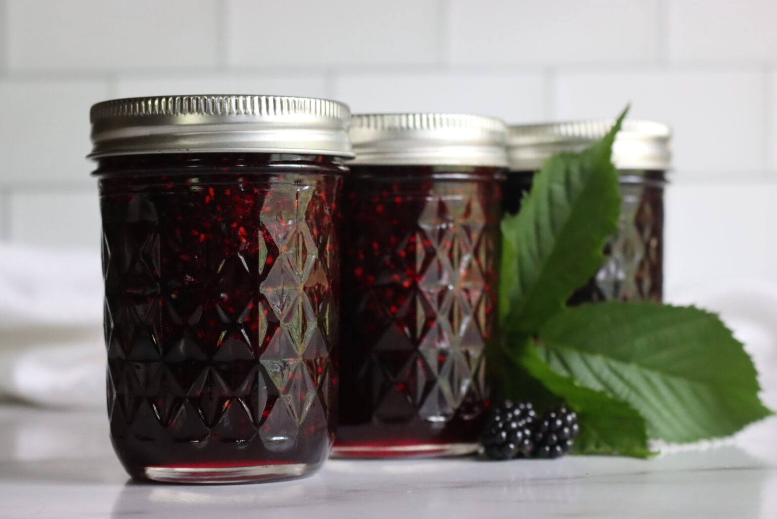 Old Fashioned Blackberry Jam (No Added Pectin) - Creative Canning