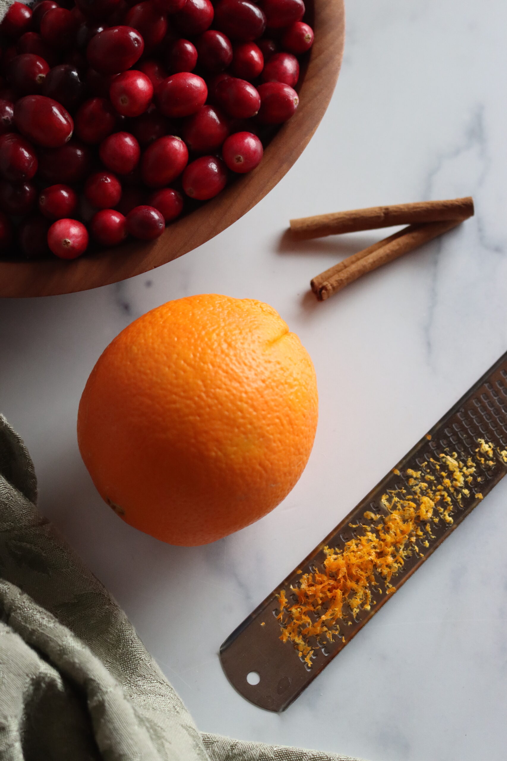 Cranberry Orange Sauce Ingredients