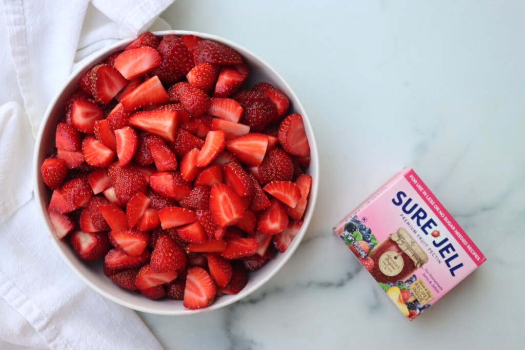 Strawberries for Low Sugar Jam