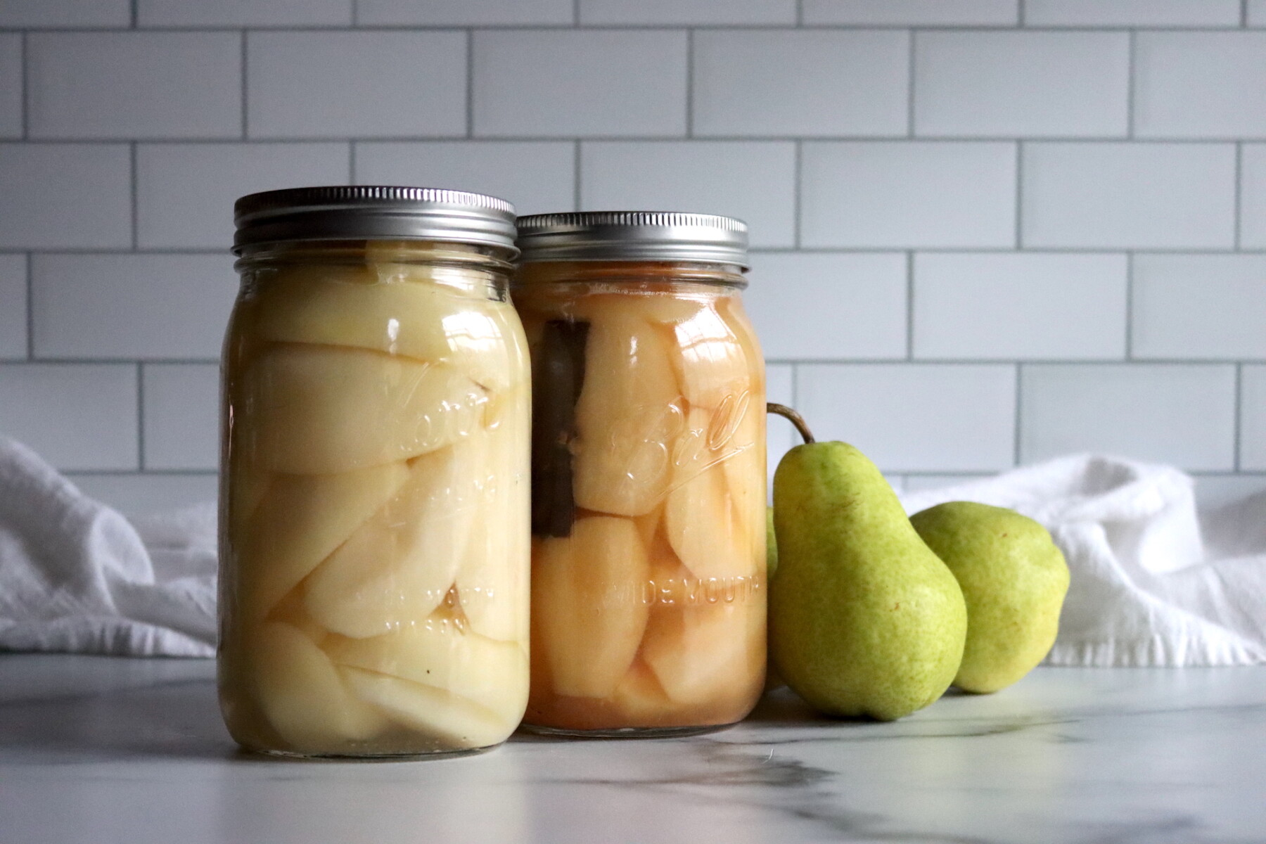 Canning Pear in Syrup and Juice