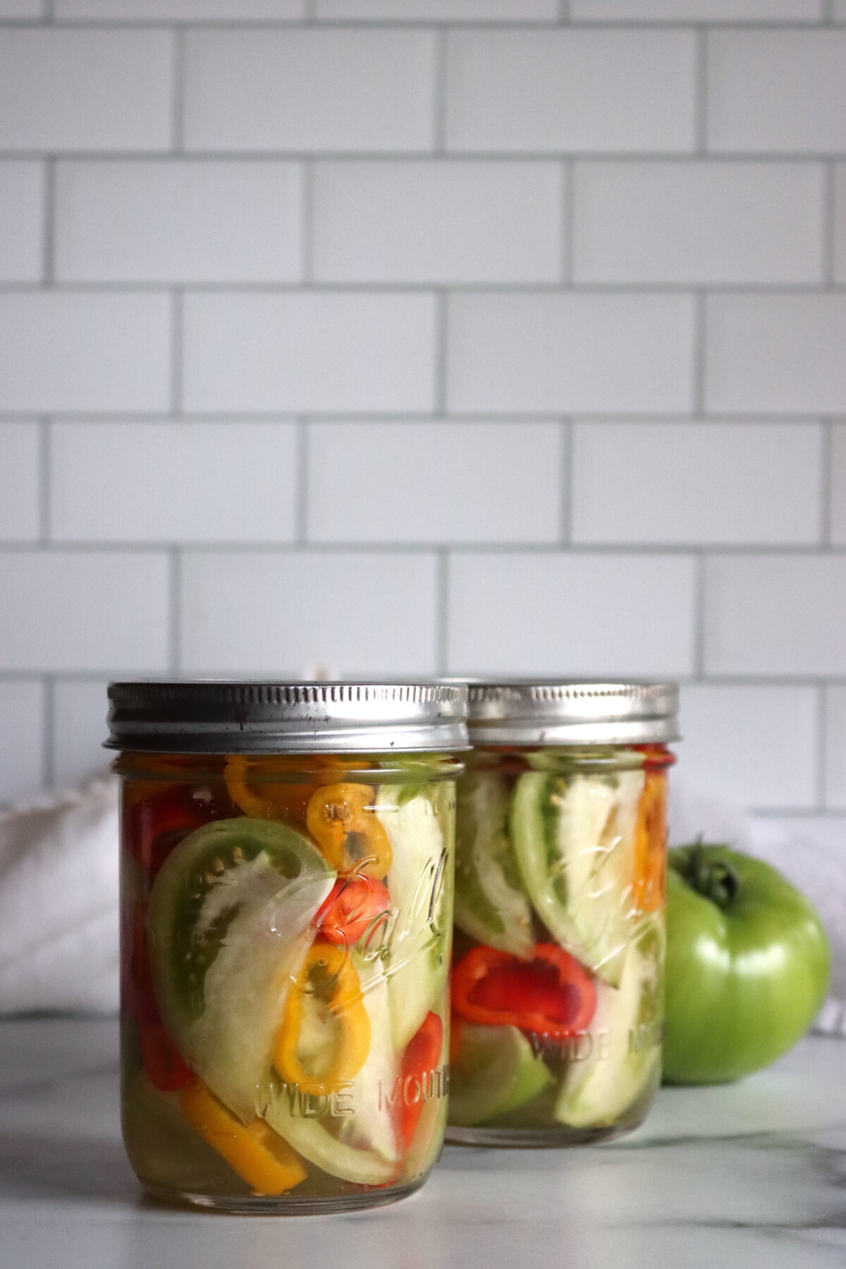 Spicy Pickled Green Tomatoes
