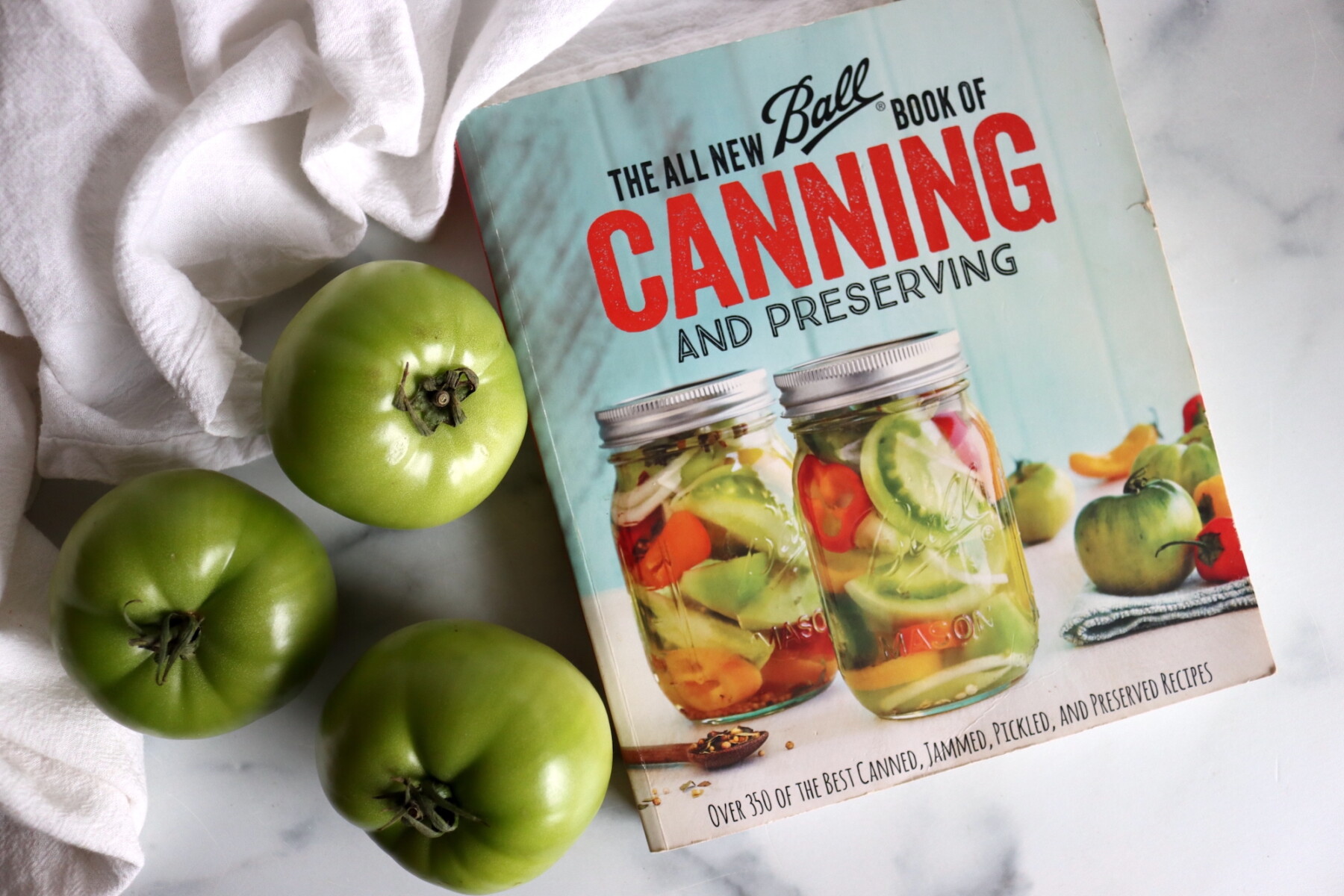 Spicy Pickled Green Tomatoes