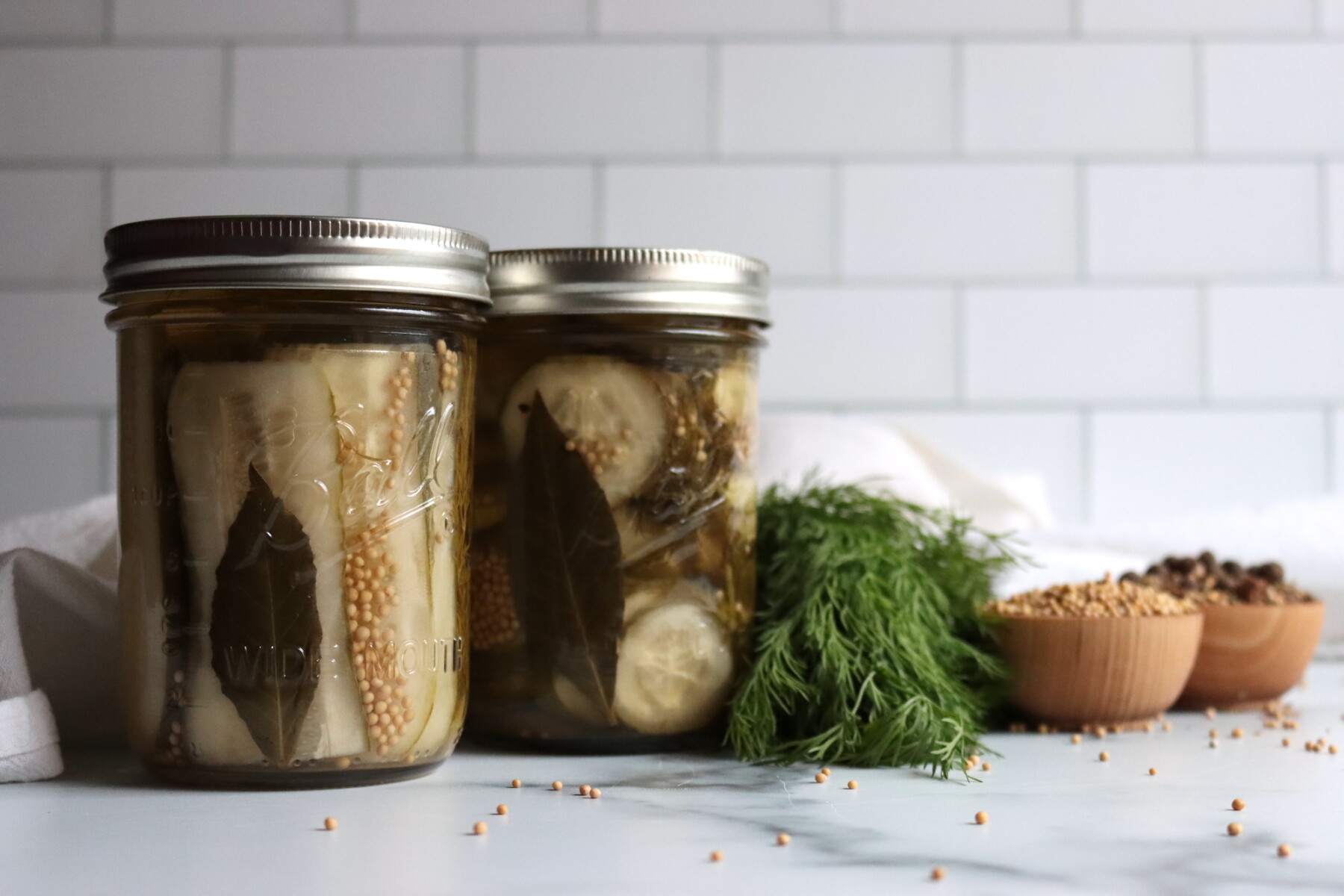 Deli Style Dill Pickles Slices