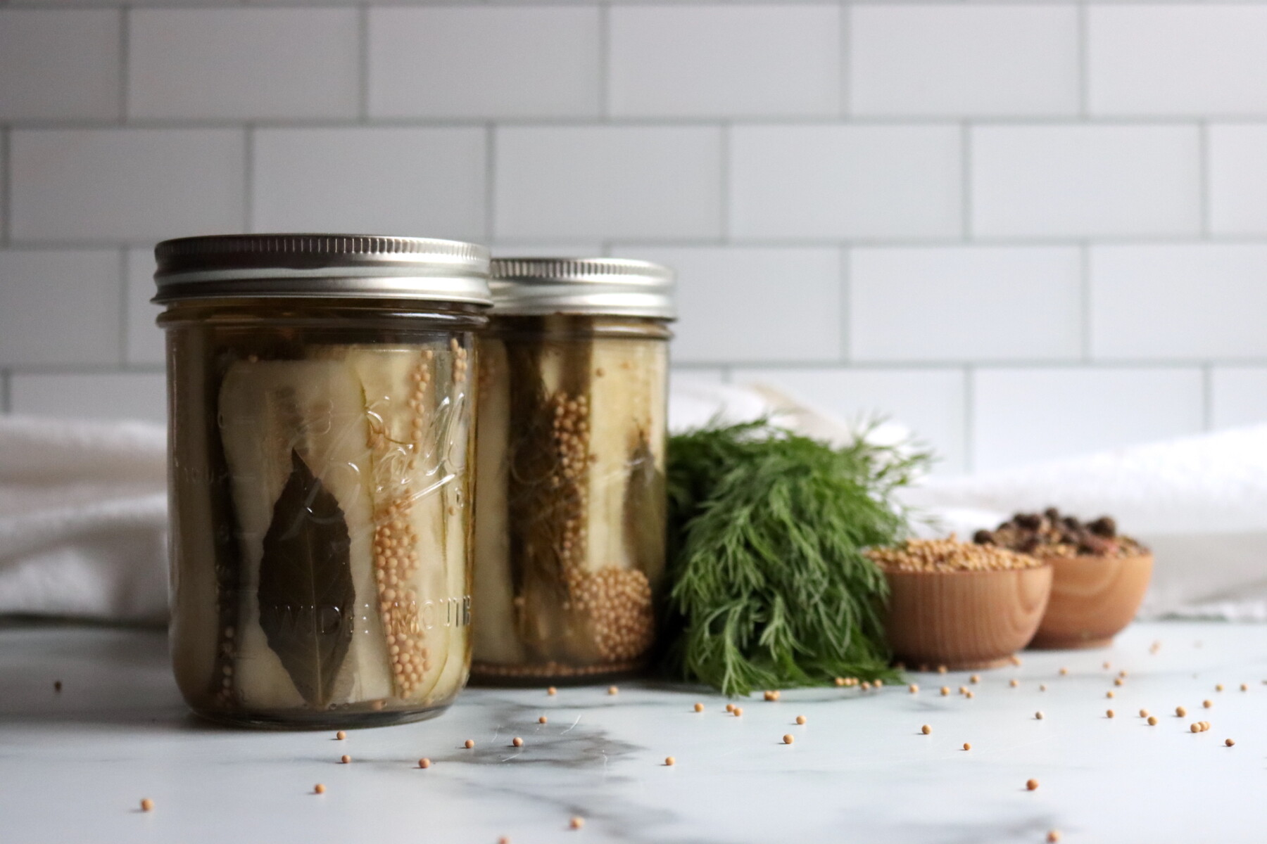 Deli Style Dill Pickles Slices