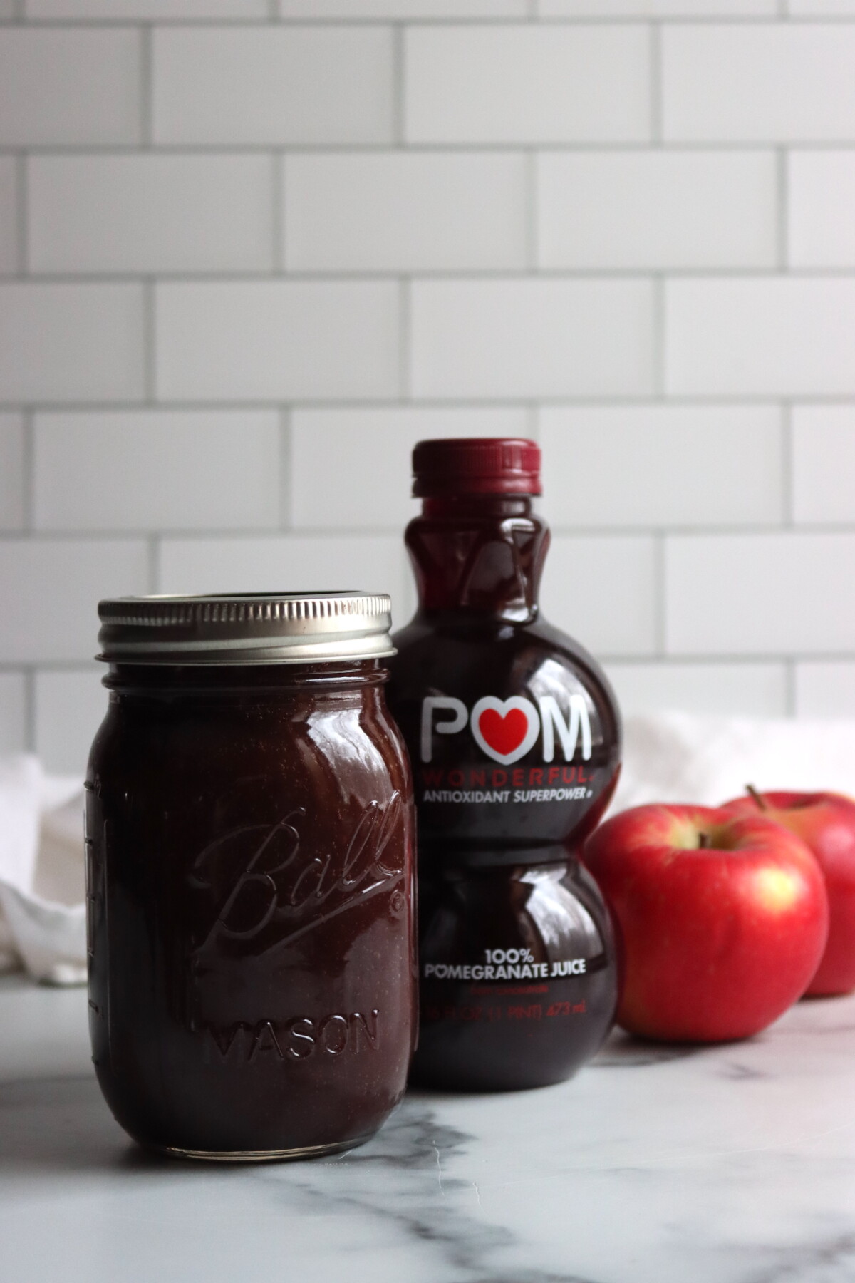 Pomegranate Applesauce
