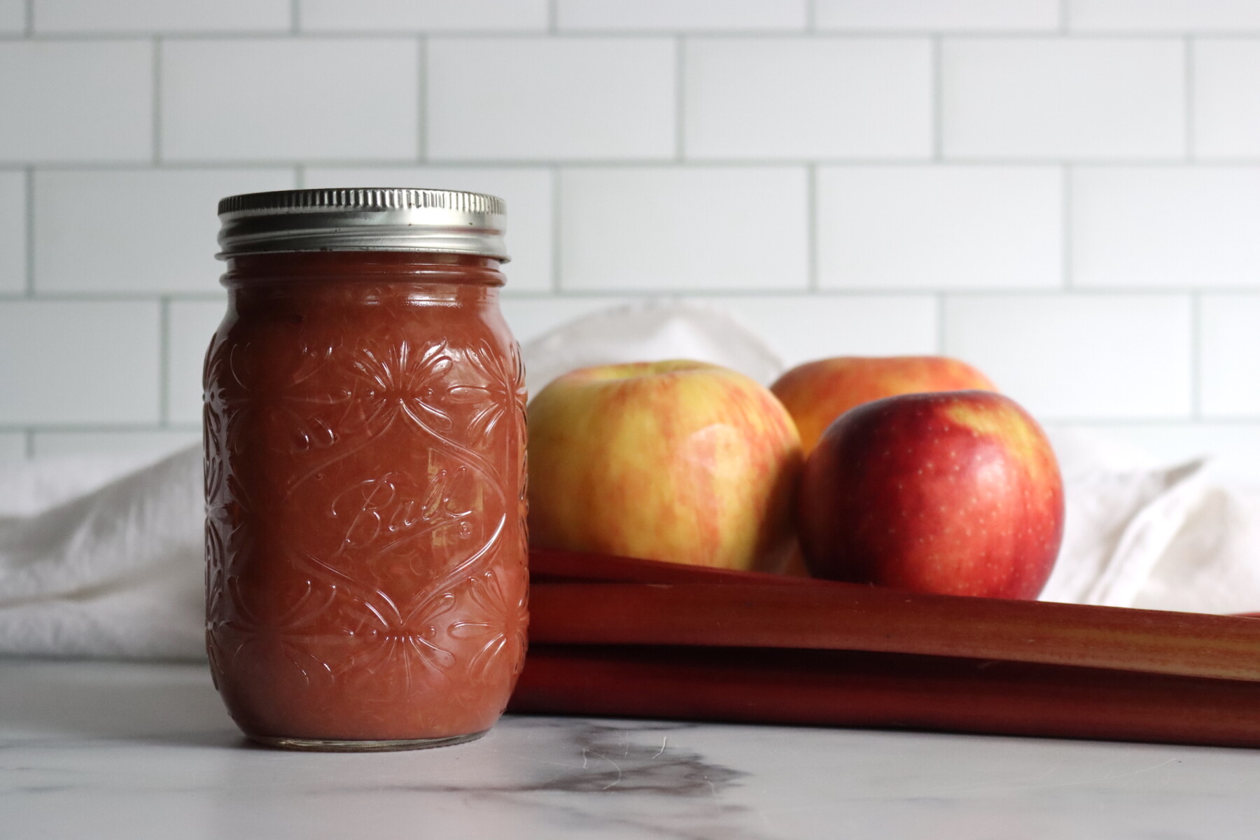 Rhubarb Applesauce