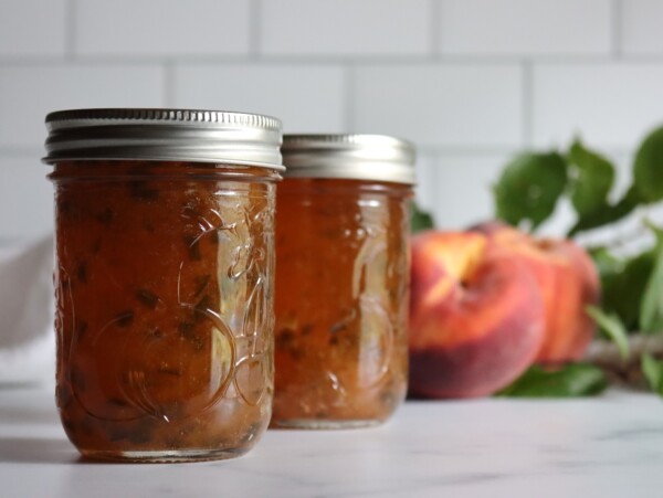Peach jalapeño jam